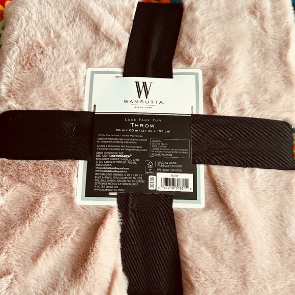 Throw Blanket - Picture 6 of 7